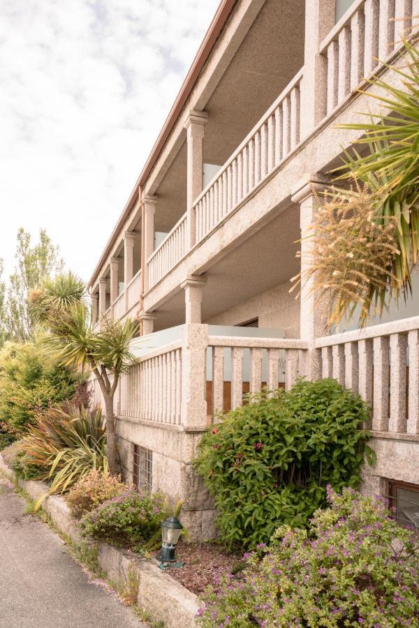 Hotel Piramide 2 Portonovo Exterior photo